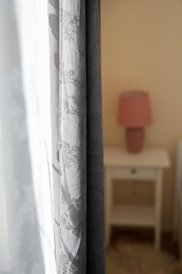 Firpo Apartman Eger Esterno foto